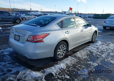 2013 Nissan Altima 2.5 from USA, damaged, VIN 1N4AL3AP0DC920942